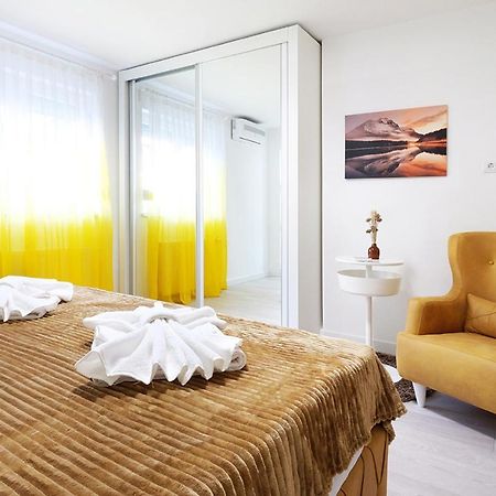 Apartment Paradise Sunshine Beograd Ngoại thất bức ảnh