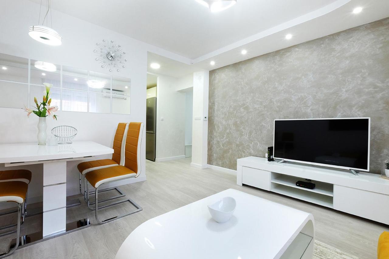 Apartment Paradise Sunshine Beograd Ngoại thất bức ảnh